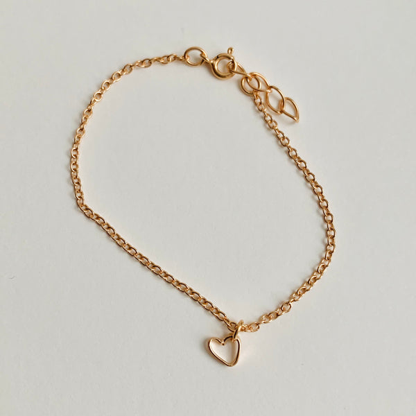 Tiny Heart Bracelet - Gold